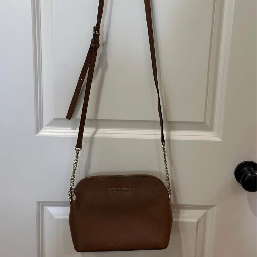 Michael Kors shoulder / cross body purse
